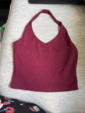 Sleeveless V-Neck Halter Camisole in Burgundy